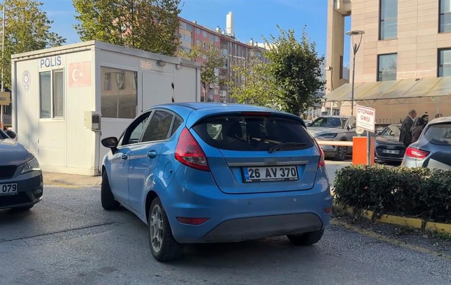 "Duruşmaya geç kaldım" diyerek ters yönde gitmekte ısrar eden avukata 13 bin TL ceza