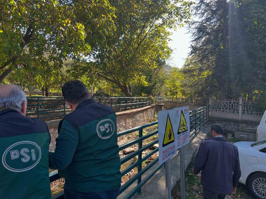 Bozkır’da heyelan bölgesi ve dere ıslahı alanları incelendi
