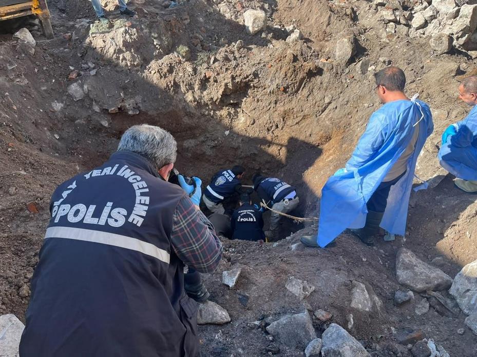 Ankara’da 17 yıl önce kaybolan kadının evinin altından kemikler çıktı