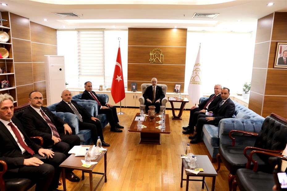 Bakan Uraloğlu: "Türkiye’de 355 milyar dolarlık ulaştırma yatırımını hayata geçirdik"