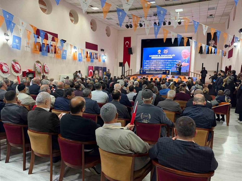Bakan Uraloğlu: "Türkiye’de 355 milyar dolarlık ulaştırma yatırımını hayata geçirdik"