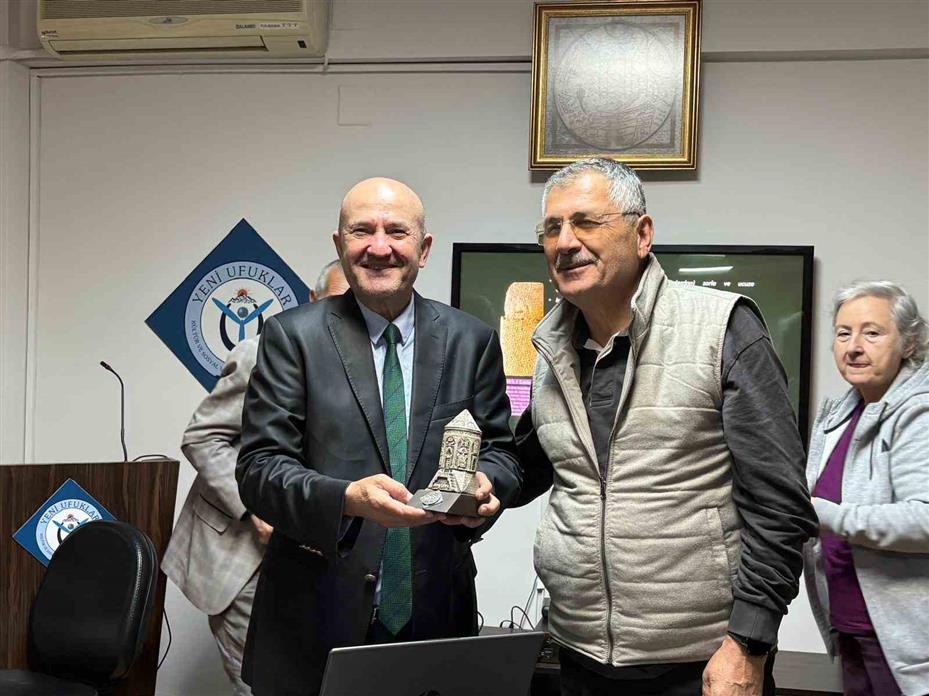Cumhuriyet tarihinin en uzun soluklu kazısında bir ilk: Mozaikli yapı bulundu