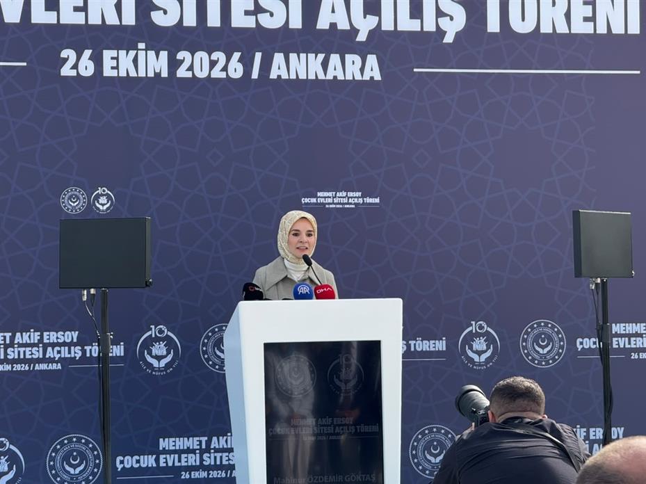 Bakan Göktaş: "Sosyal ve Ekonomik Destek hizmetimizle 199 bin 889 çocuğun ailelerinin yanında büyümesine katkı sunuyoruz"