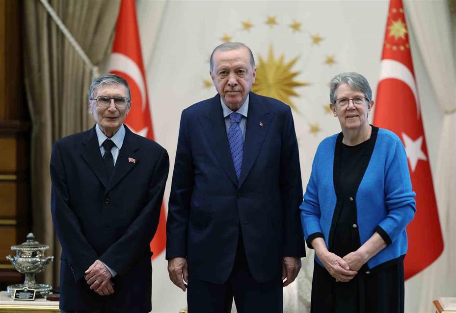 Cumhurbaşkanı Erdoğan, Aziz Sancar ve eşini kabul etti