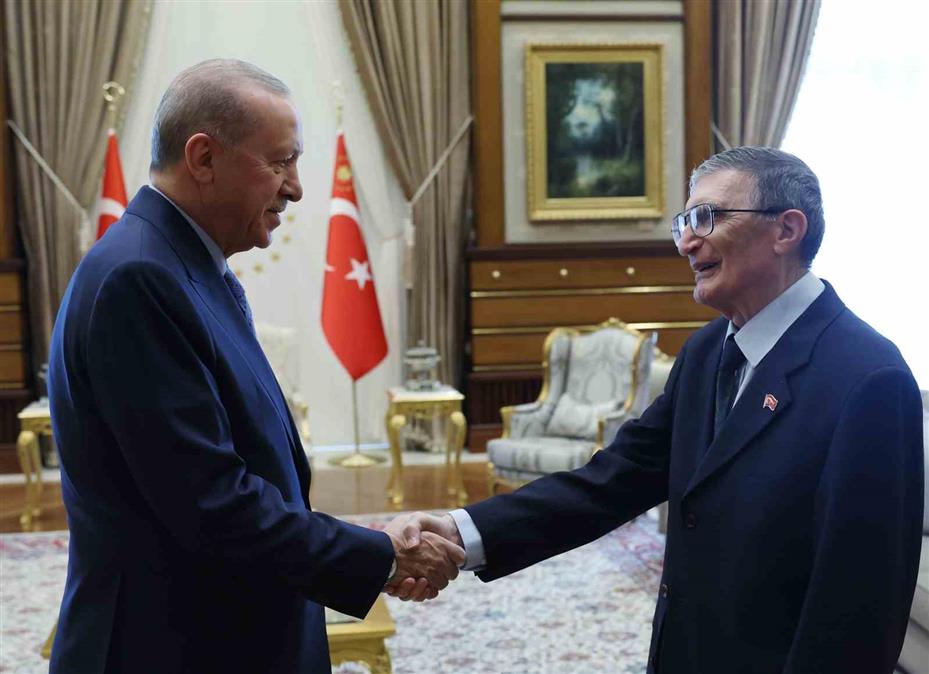 Cumhurbaşkanı Erdoğan, Aziz Sancar ve eşini kabul etti