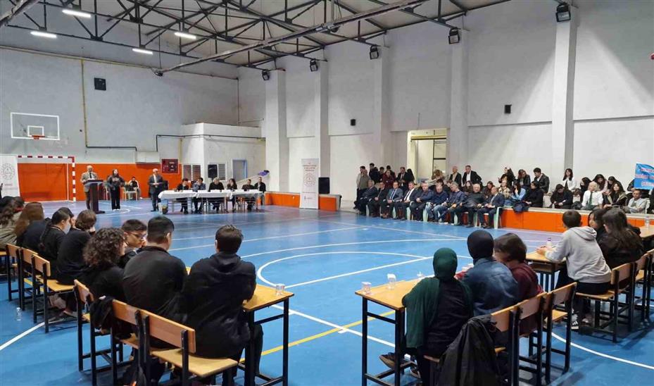 Kırıkkale’de liseler arasında "Tabiat ve Yaşanabilir Çevre Bilgi Yarışması" düzenlendi