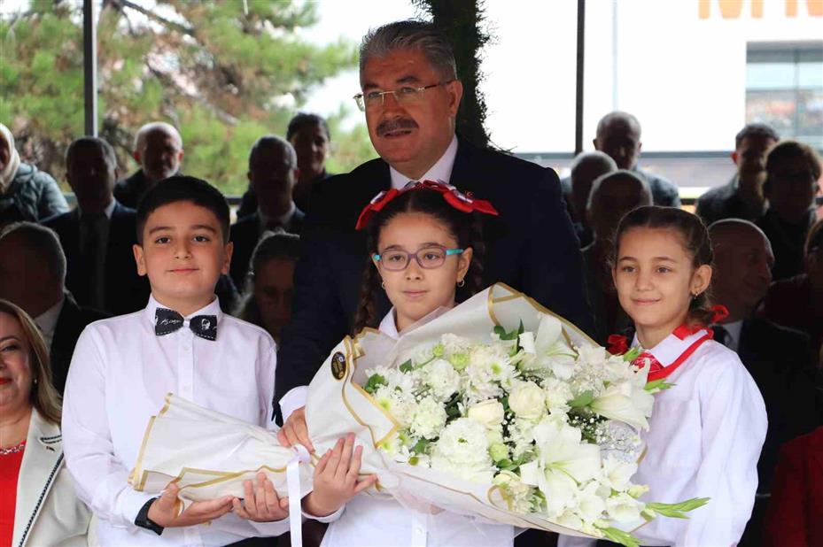 Eskişehir’de 29 Ekim Cumhuriyet Bayramı coşkuyla kutlandı