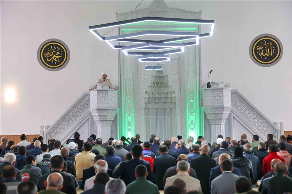 Meram Gazze Camii İbadete Açıldı!