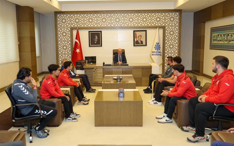 Selçuklu’nun Milli Gururları Başkan Pekyatırmacı’nın Konuğu Oldu