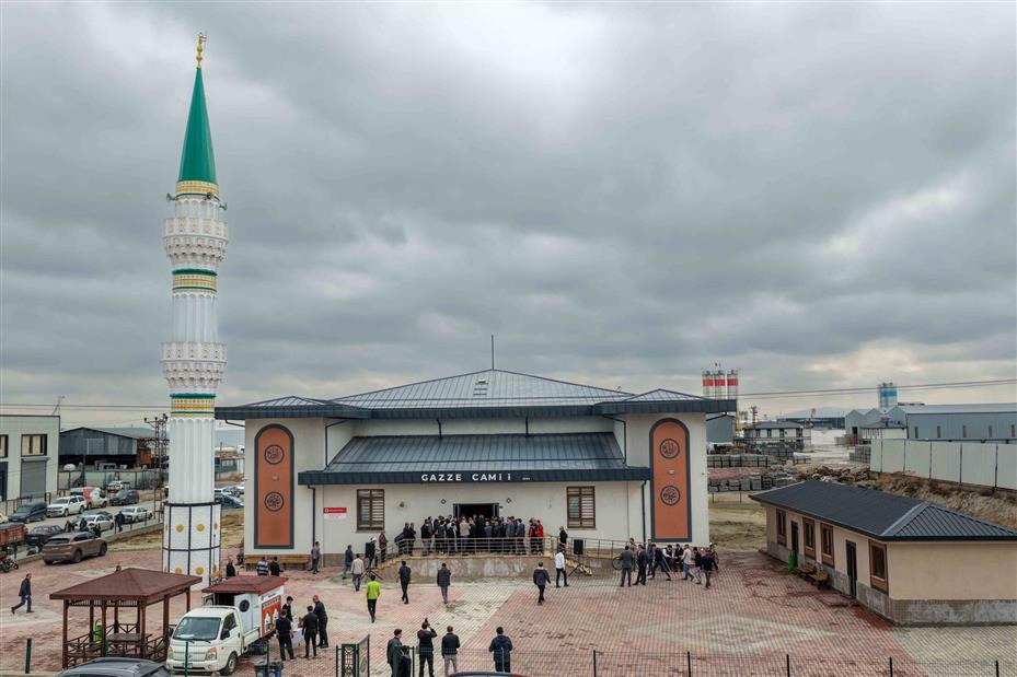 Meram Gazze Camii İbadete Açıldı!