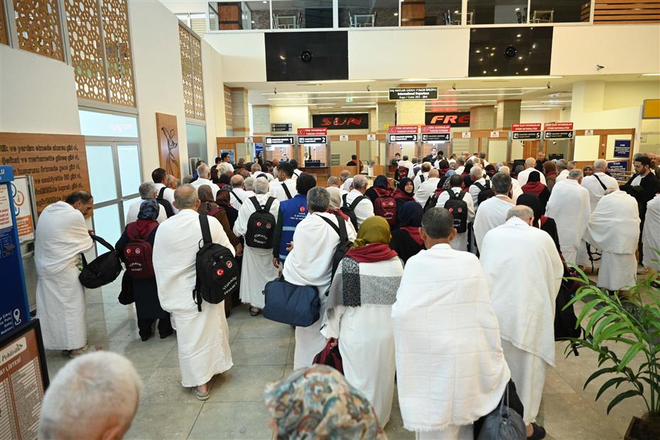 Konya Büyükşehir’in “Vefa Umresi Projesi”nde Üçüncü Kafile Dualarla Uğurlandı