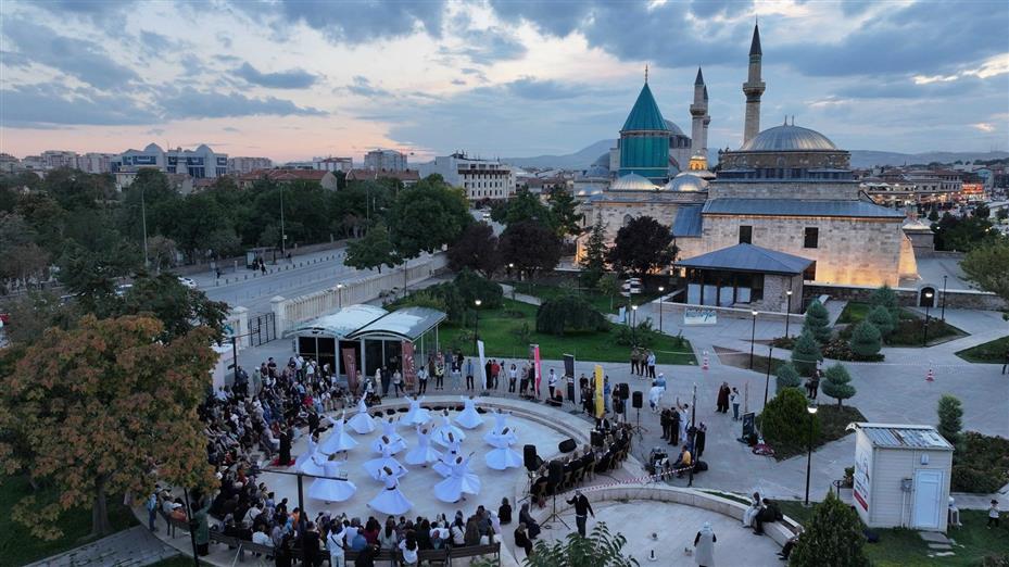 23. Uluslararası Konya Mistik Müzik Festivali Tüm Coşkusuyla Sürüyor