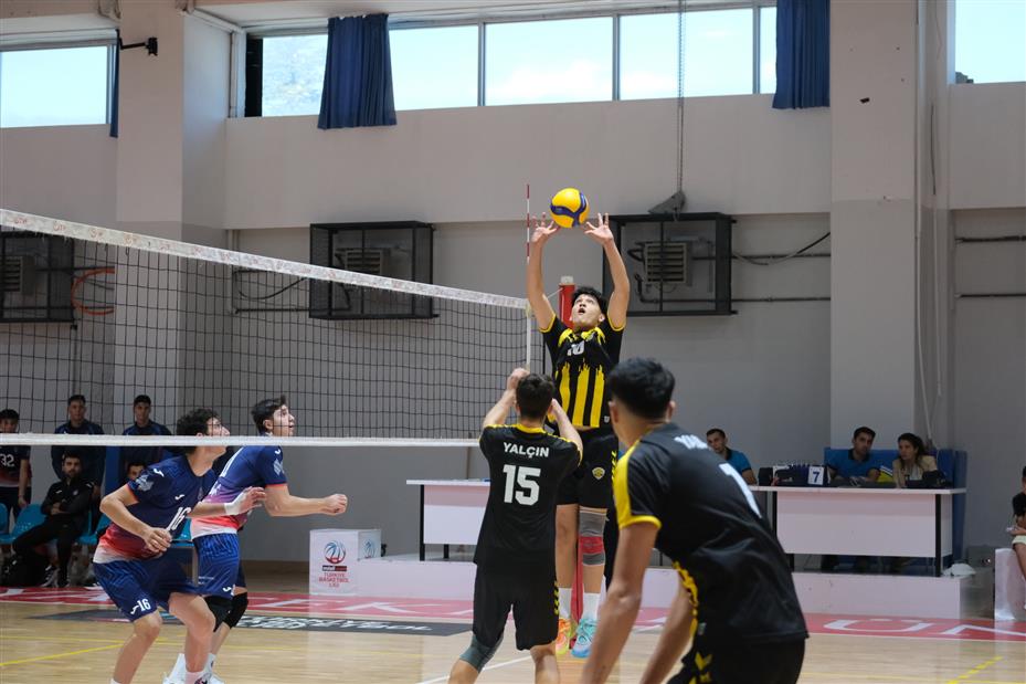 Voleybolda Konya Büyükşehir Belediyespor Fırtınası