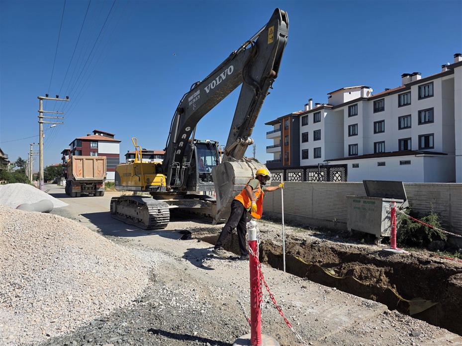 KOSKİ, Feritpaşa ve Yaylapınar Mahallelerinde Altyapıyı Yeniliyor