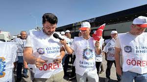 Öz İplik-İş Sendikası eylemlerine Karesi Tekstil’den engelleme