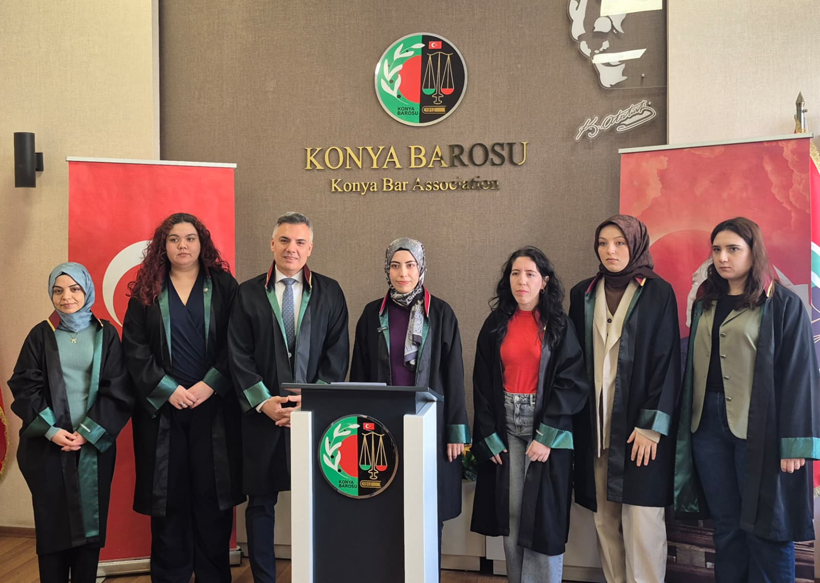 Konya Barosu Zübeyde Hanım Kadın ve Çocuk Hakları Merkezi’nden 8 Mart Kadınlar Günü Açıklaması