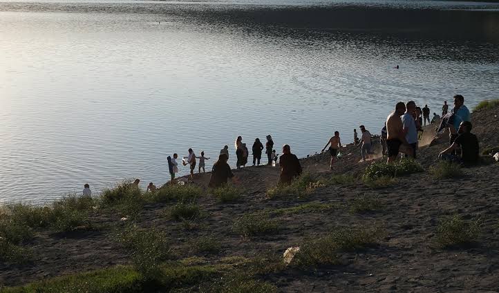 Acıgöl, yaz sezonunun son günlerinde ziyaretçi akınına uğruyor