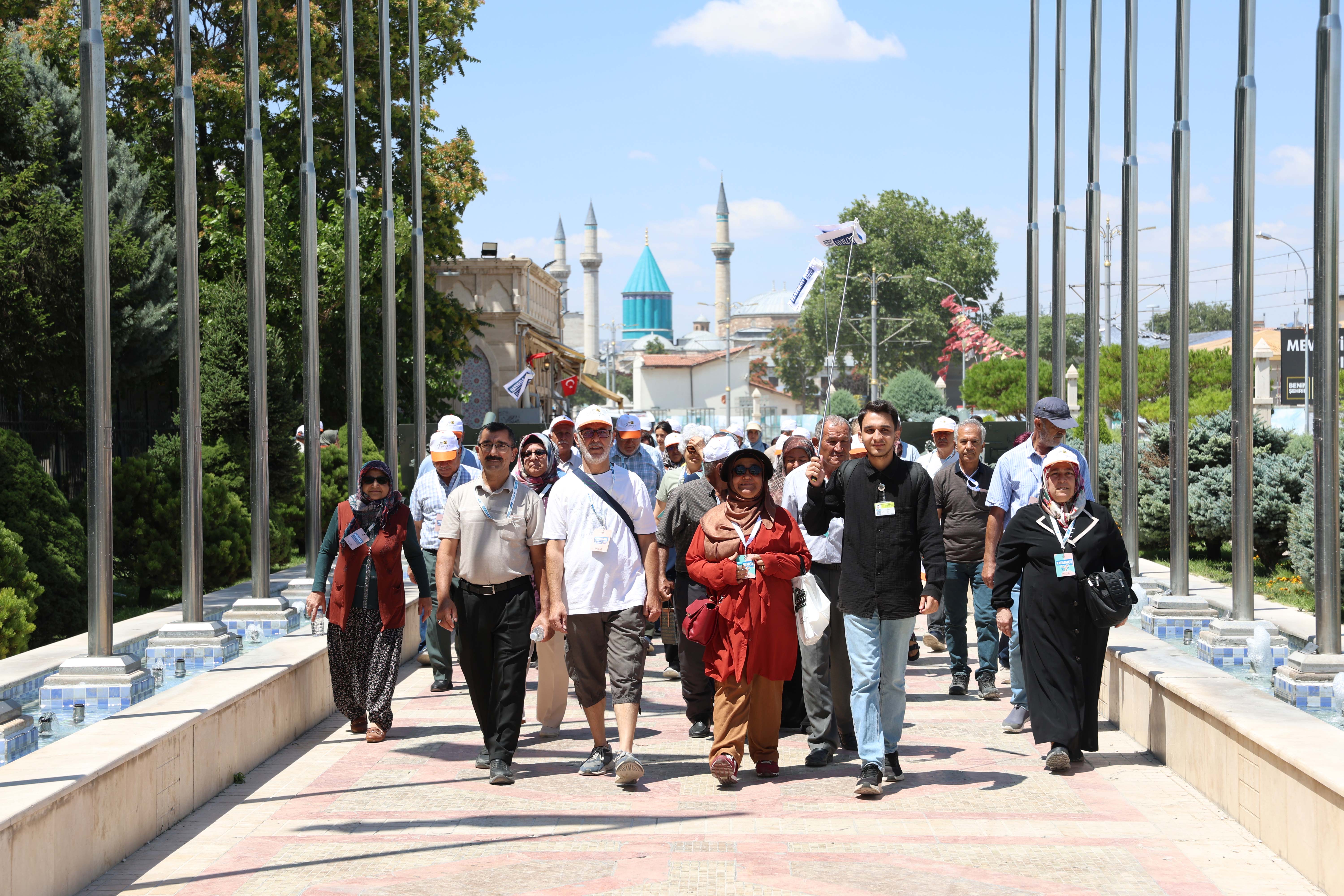 Başkan Altay “Hatırdan Hatıraya Kültür Turlarına” Katılan 10 Bin Emekli Büyüğümüze Teşekkür Etti