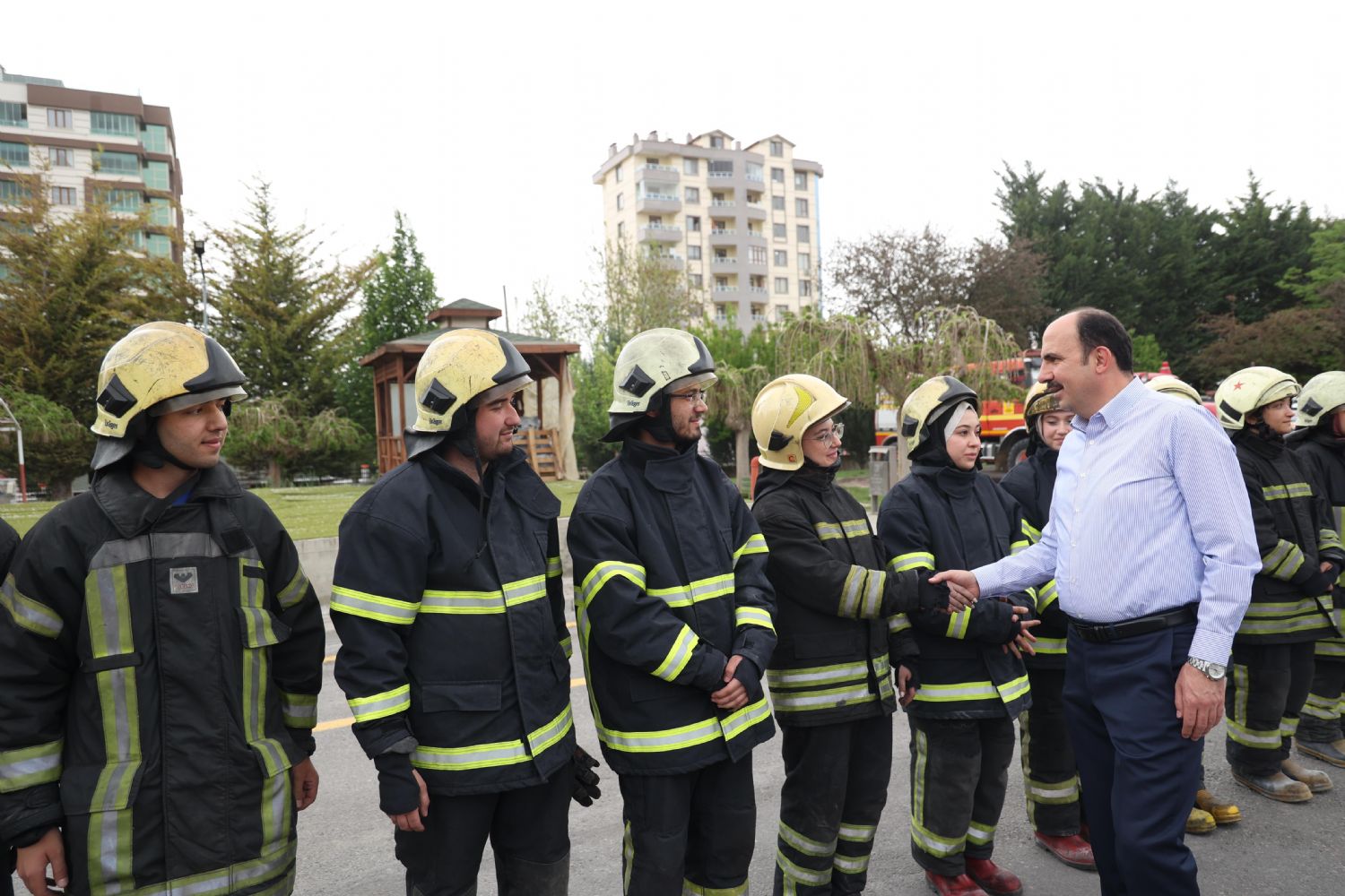 Başkan Altay "Gönüllü İtfaiyecilik" Eğitimi Alan Üniversite Öğrencileriyle Buluştu
