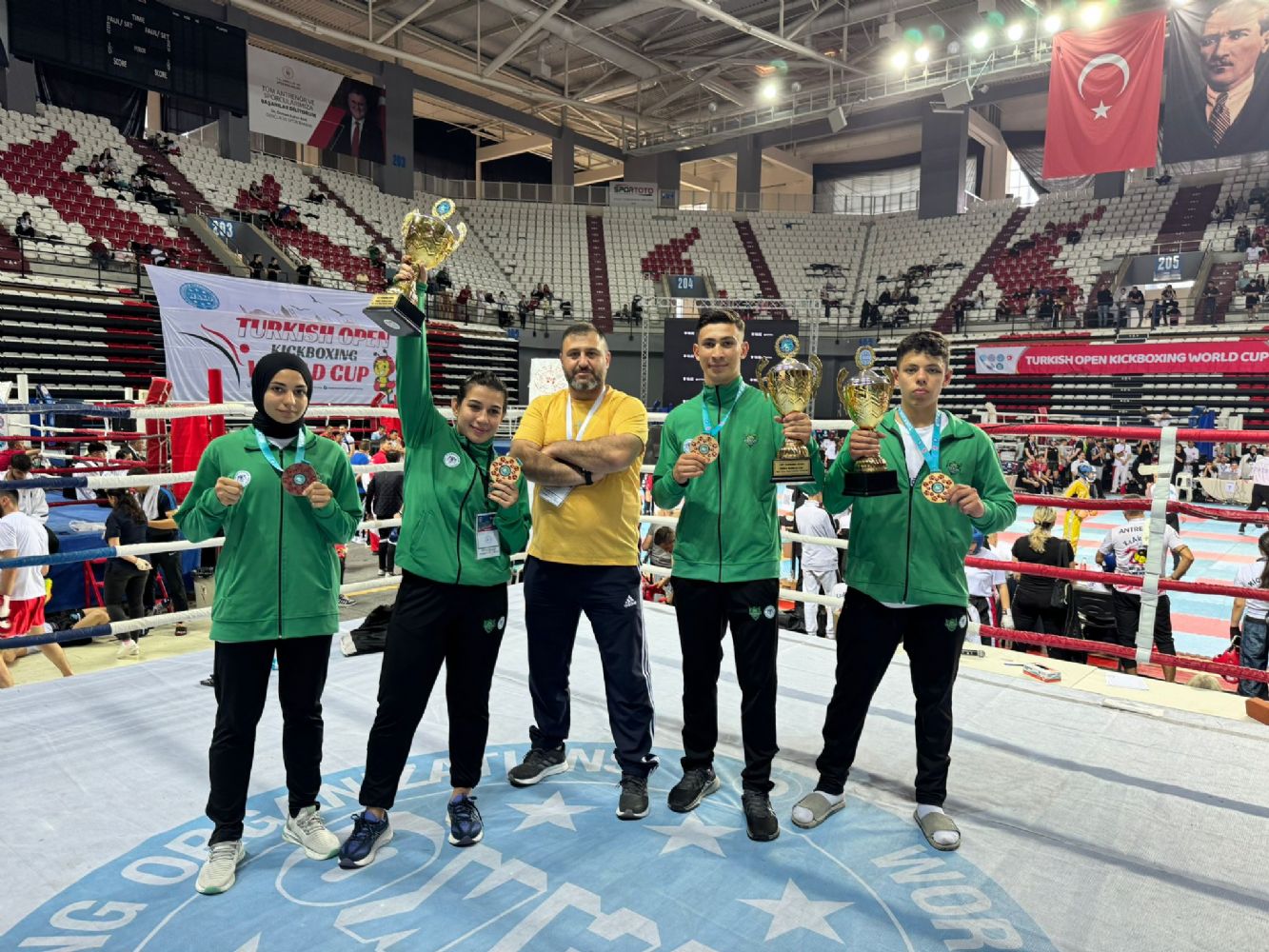 Meramlı Sporculardan Dünya Kupası'nda 3 Altın, 1 Bronz Madalya