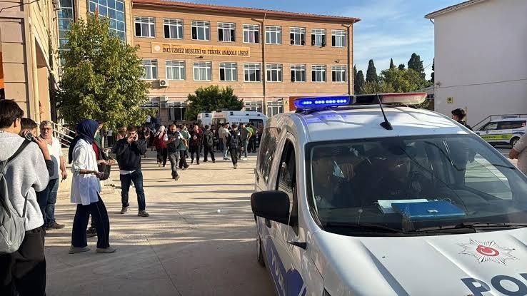 İnci Üzmez Lisesi Yakınındaki Saldırıda Şüpheli Gözaltında!