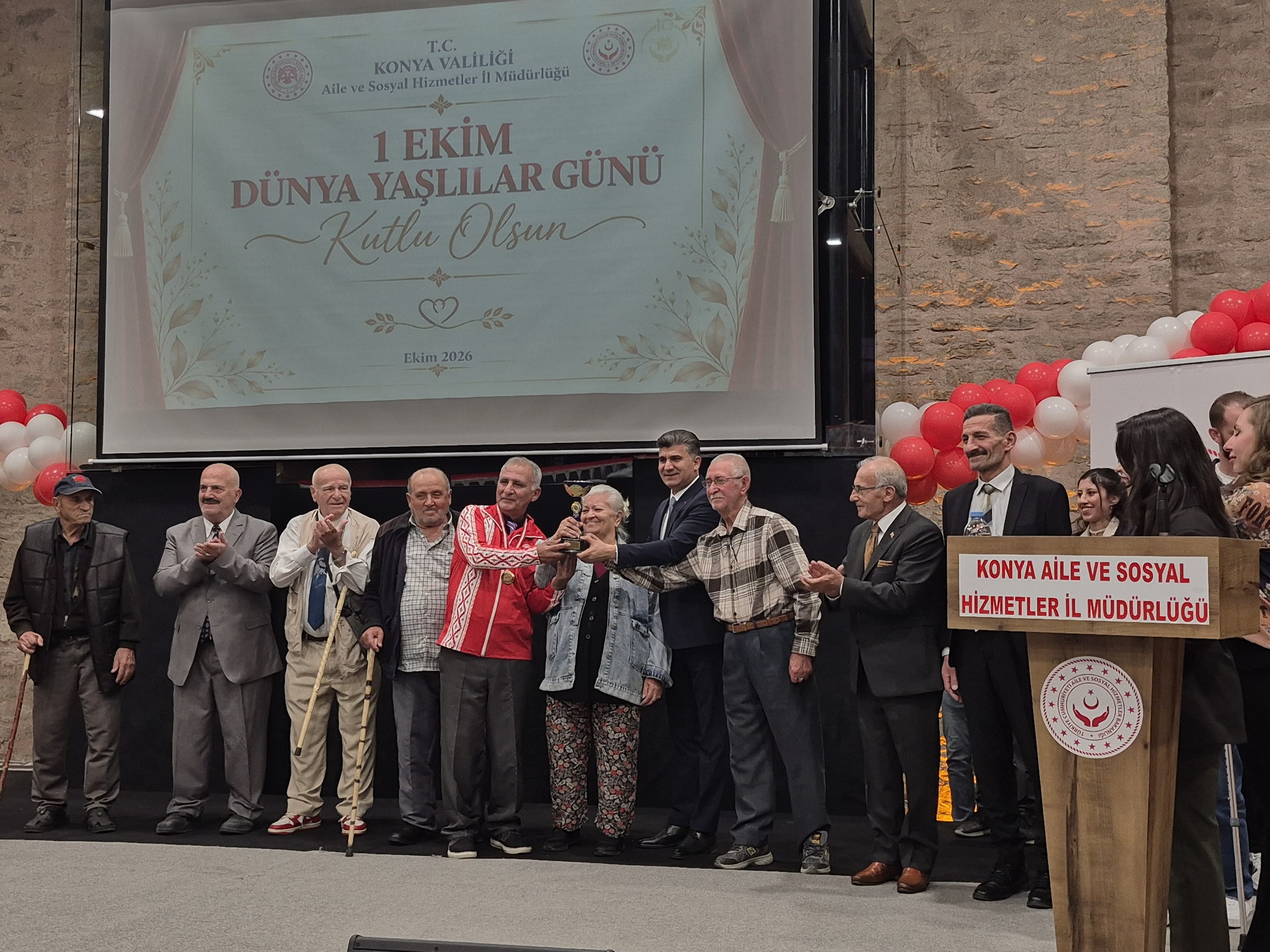 Konya’da Yaşlılar Günü’ne Özel Anlamlı Program