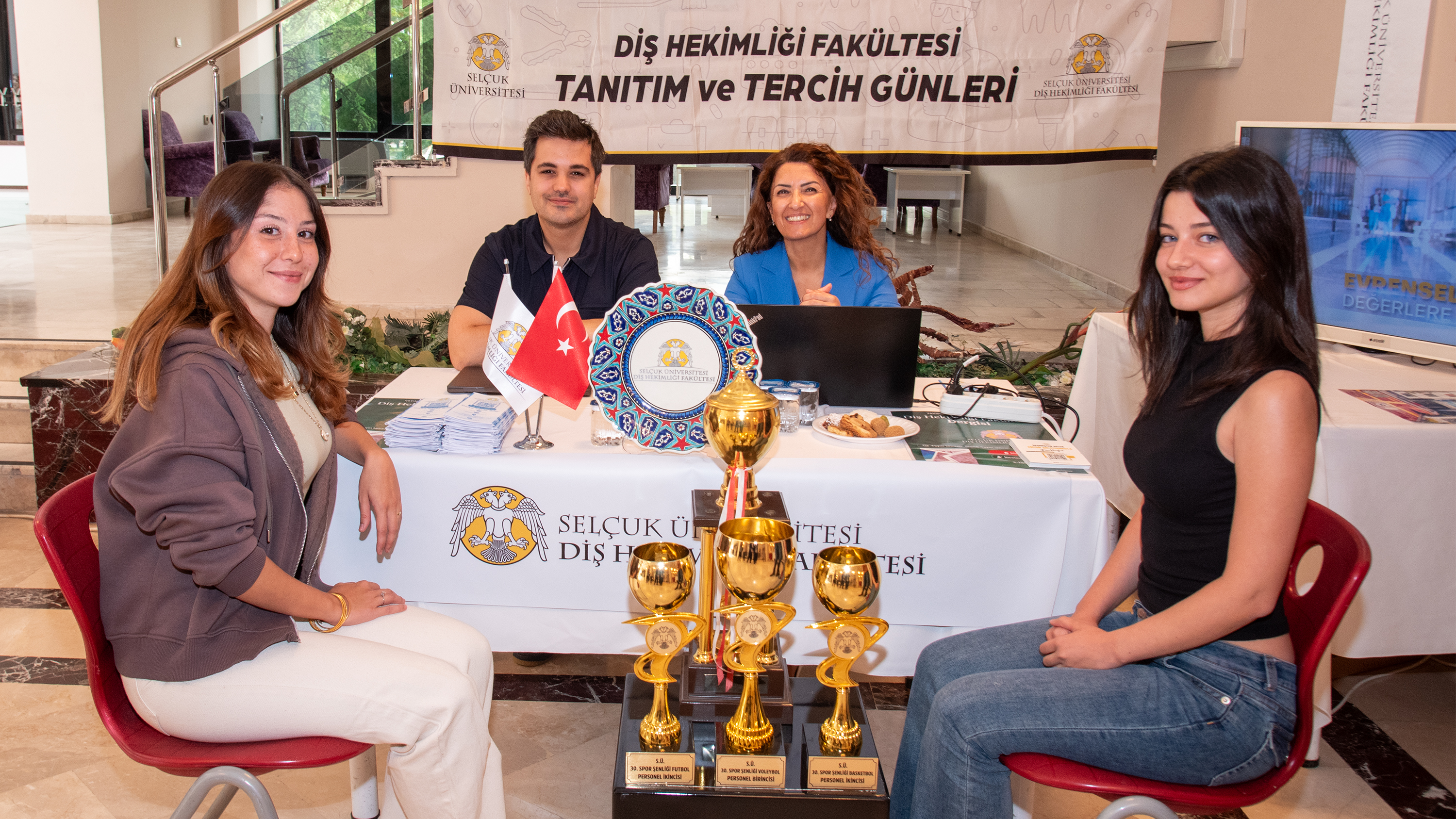 Selçuk Üniversitesi, Aday Öğrencileri Ağırlıyor