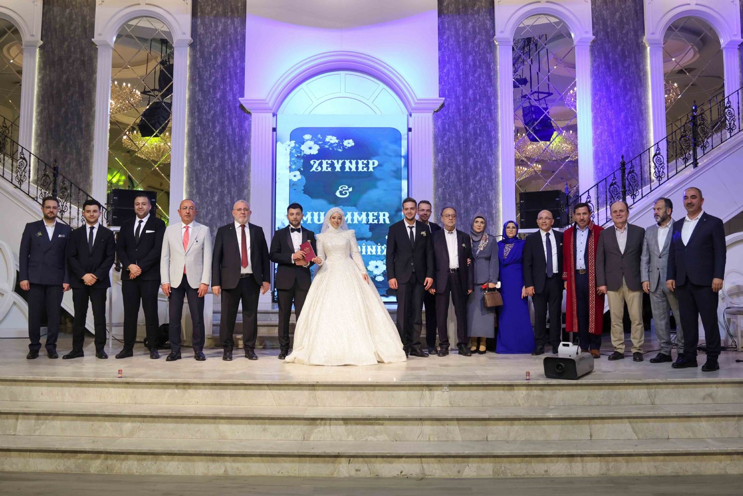 Başkan Kavuş'tan Hafta Sonunda Yoğun Düğün Mesaisi