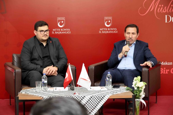 Başkan Hasan Kılca Gençlerle Bir Arada