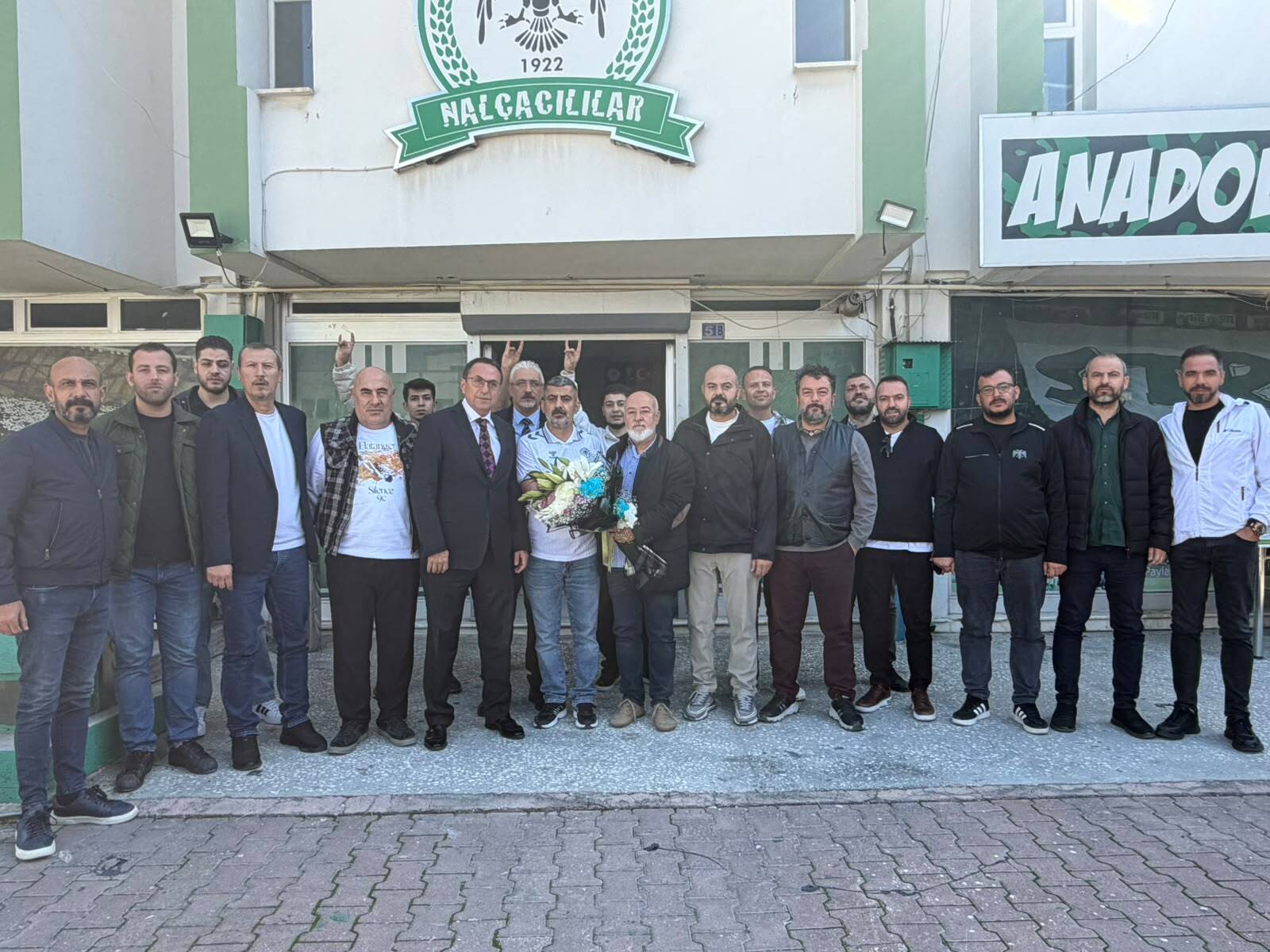 Uğur Özteke ile Nalçacılılar Arasındaki Gerginlik Tatlıya Bağlandı