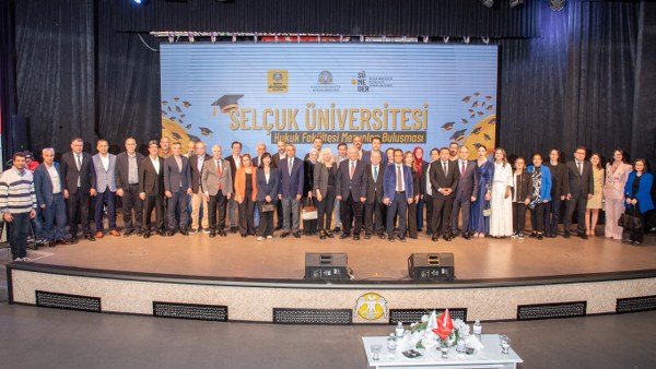 Selçuk Üniversitesi, Hukuk Fakültesi mezunlarını buluşturdu