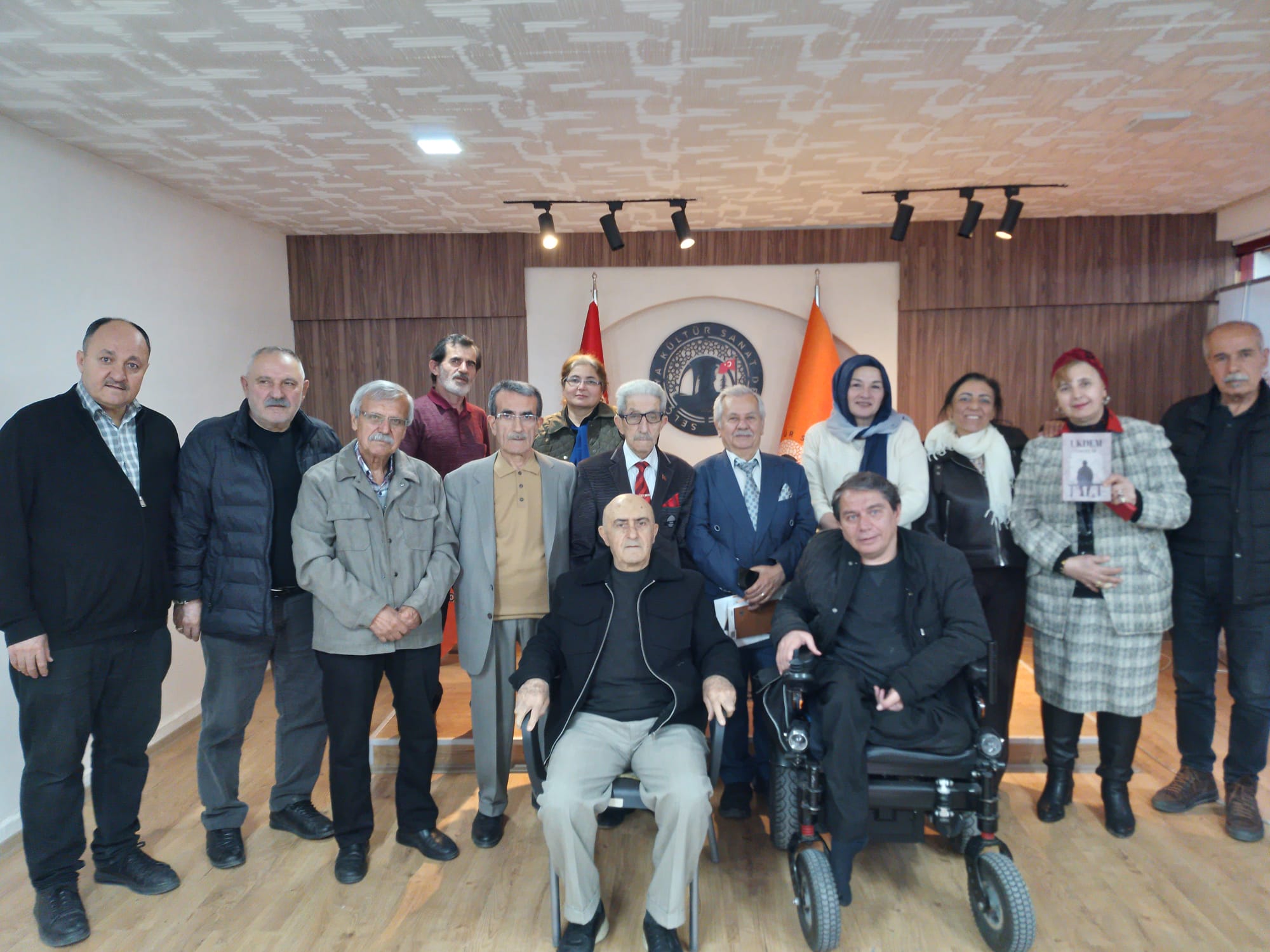 Selçukya Kitap Kulübü'nde "Ukdem" Romanı Değerlendirildi 