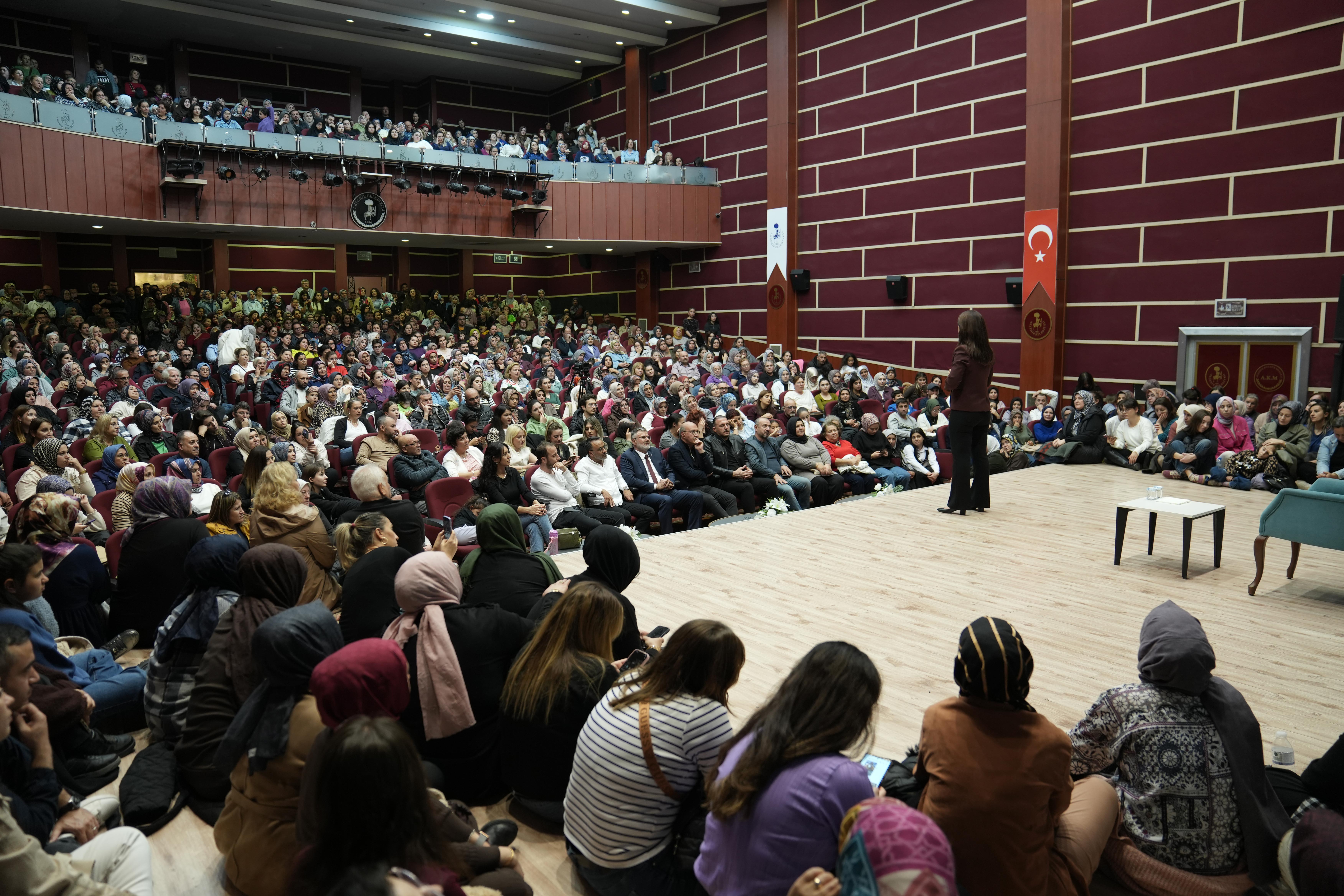Başkan Altay, İlçelerde Yaşayan Konyalıları Şehir Konferansları'na Davet Etti