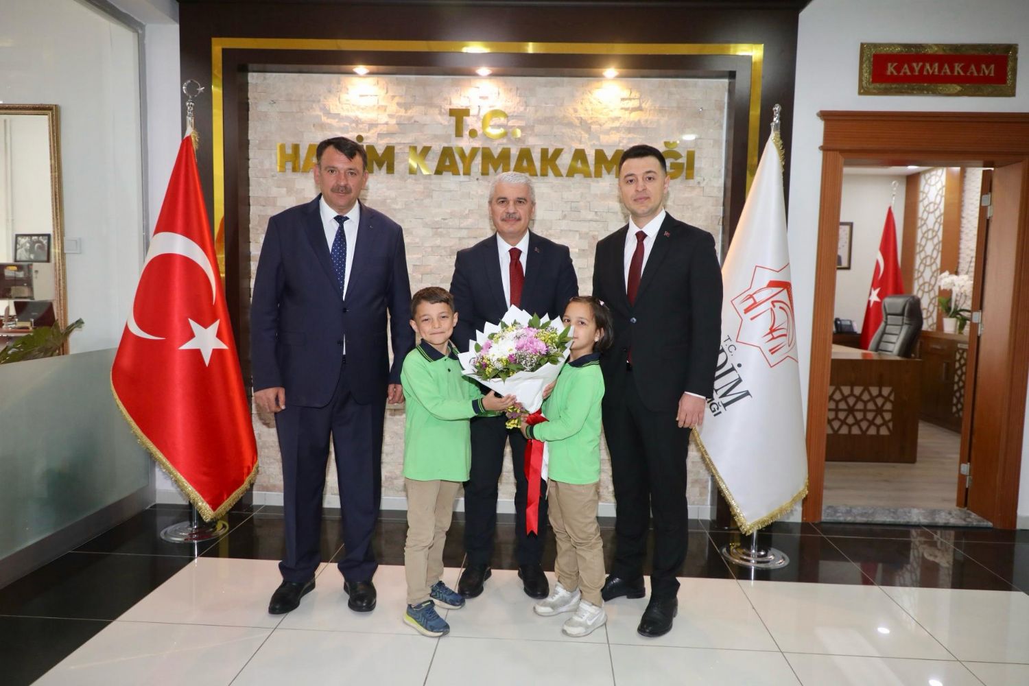 Vali İbrahim Akın, Hadim İlçesini Ziyaret Etti 