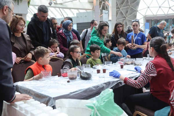 Konya Bilim Merkezi “SERAFEST” ile Çocukları Bilim ve Doğayla Buluşturmaya Devam Ediyor