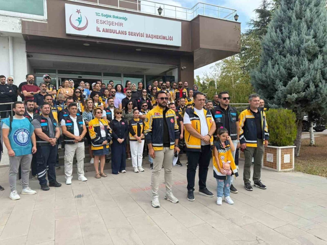 Sağlık ekibine yönelik saldırıya tepki