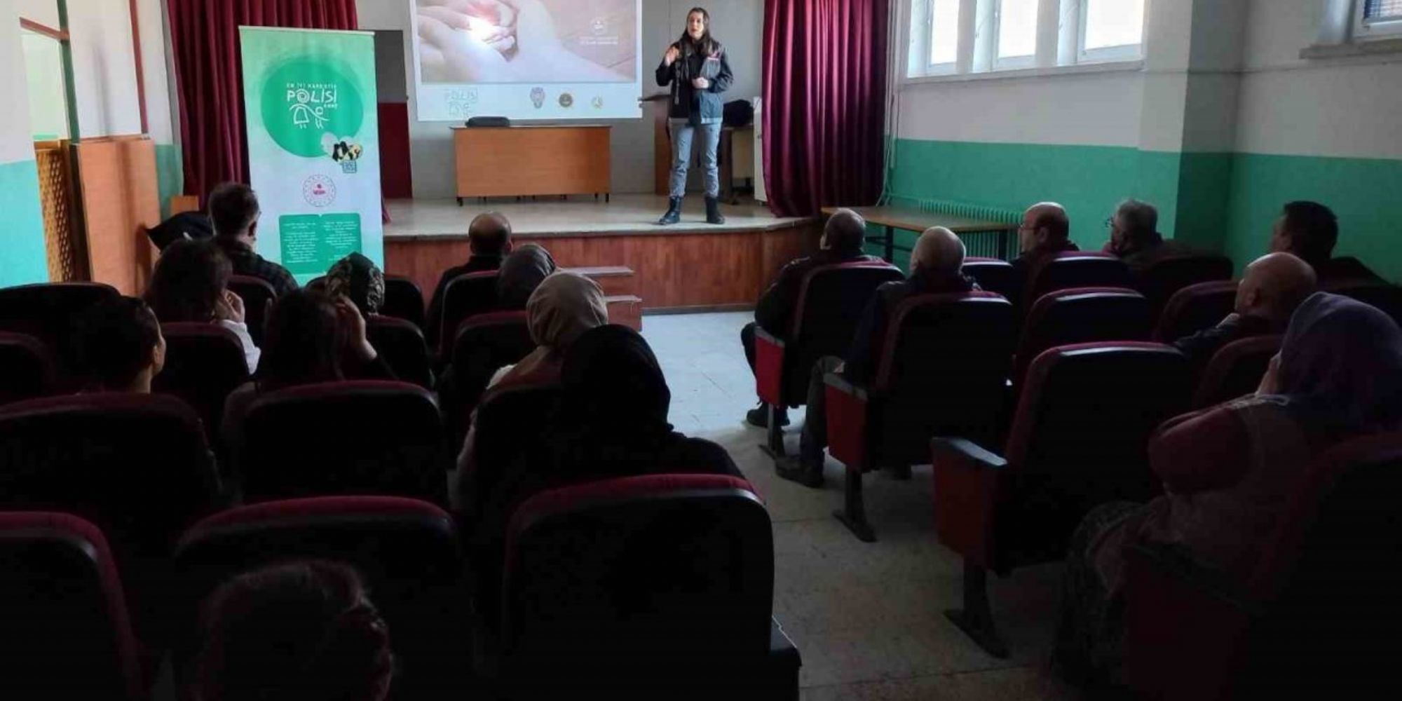 Niğde’de narkotik bilgilendirme çalışmaları sürüyor