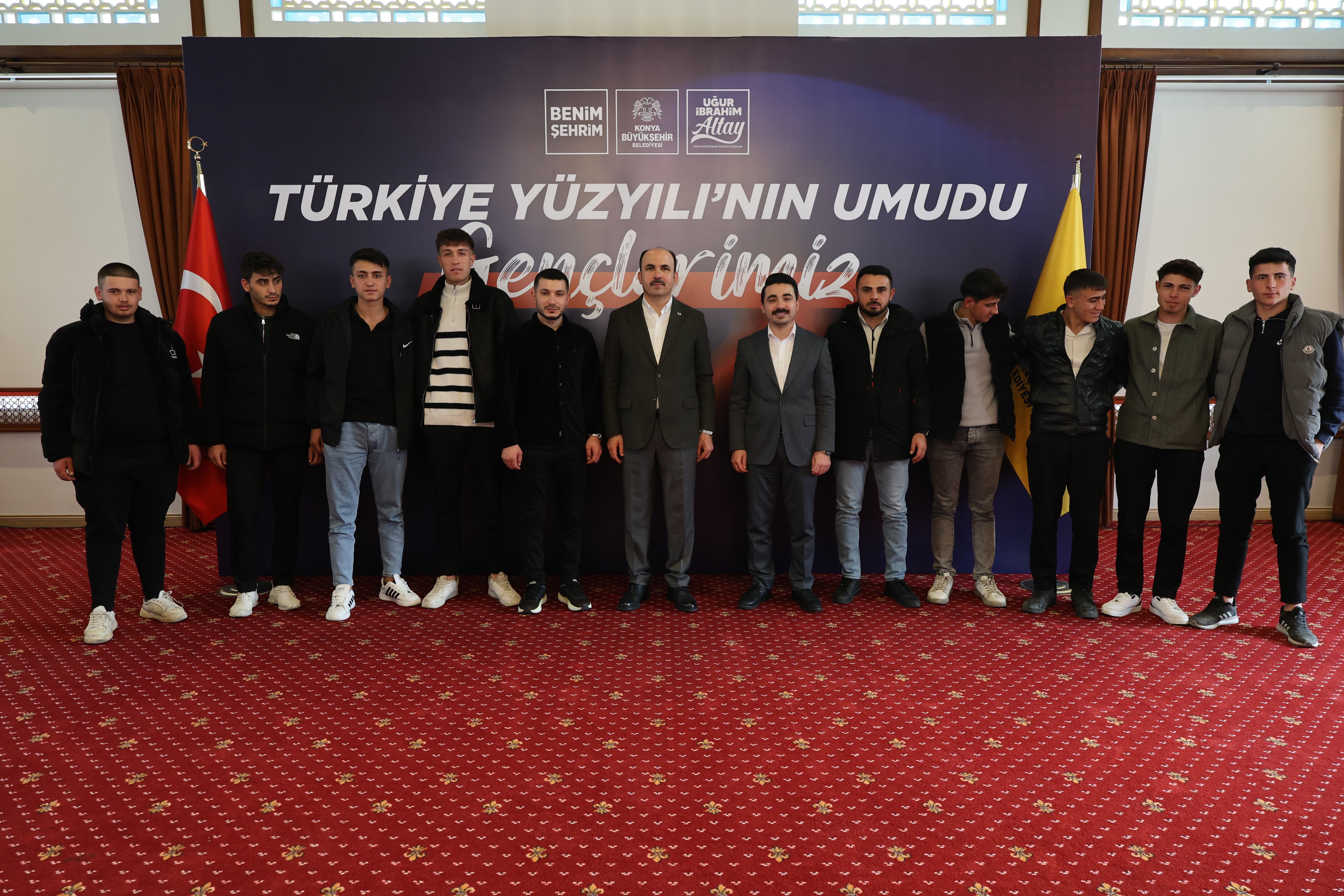 Başkan Altay: “Hedefimiz, Gençlerimizin Yaşayacağı Güzel Bir Dünya İnşa Etmek”