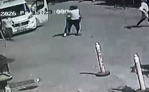 Alacak verecek meselesi kanlı bitti: 1 yaralı