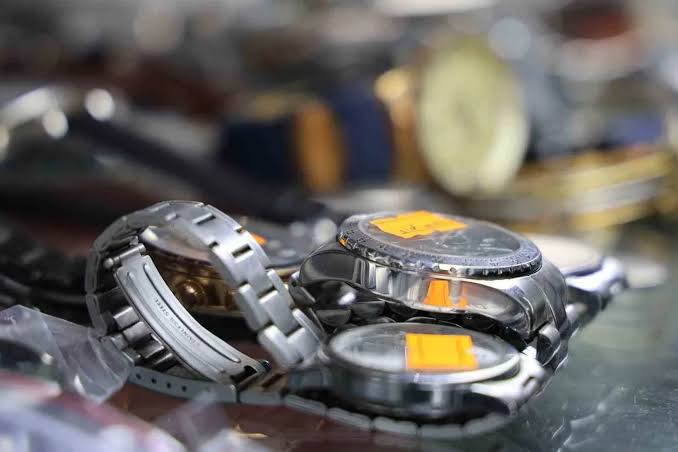 Akıllı saatlerden analoğa dönüş başladı