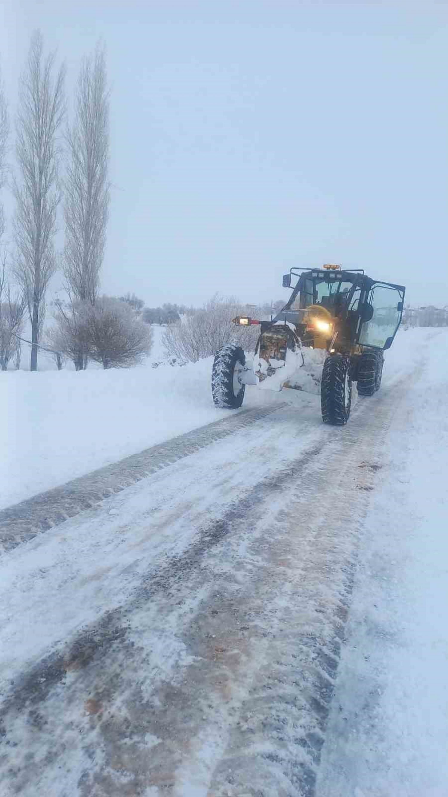 Niğde’deki kapalı köy yolları ulaşıma açıldı