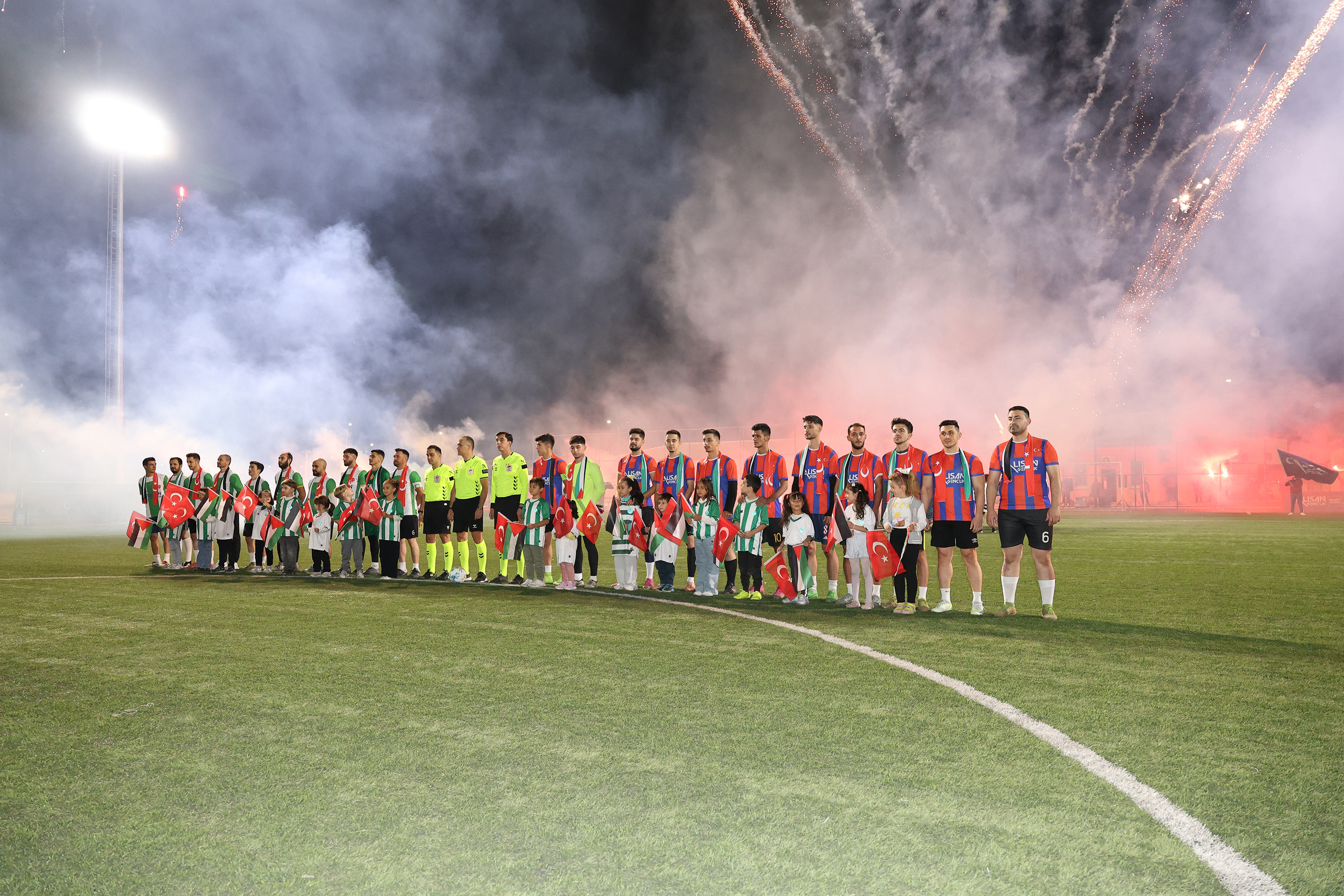 Konya Büyükşehir Çalışan Gençlik Futbol Turnuvası'nda Dostluk Kazandı