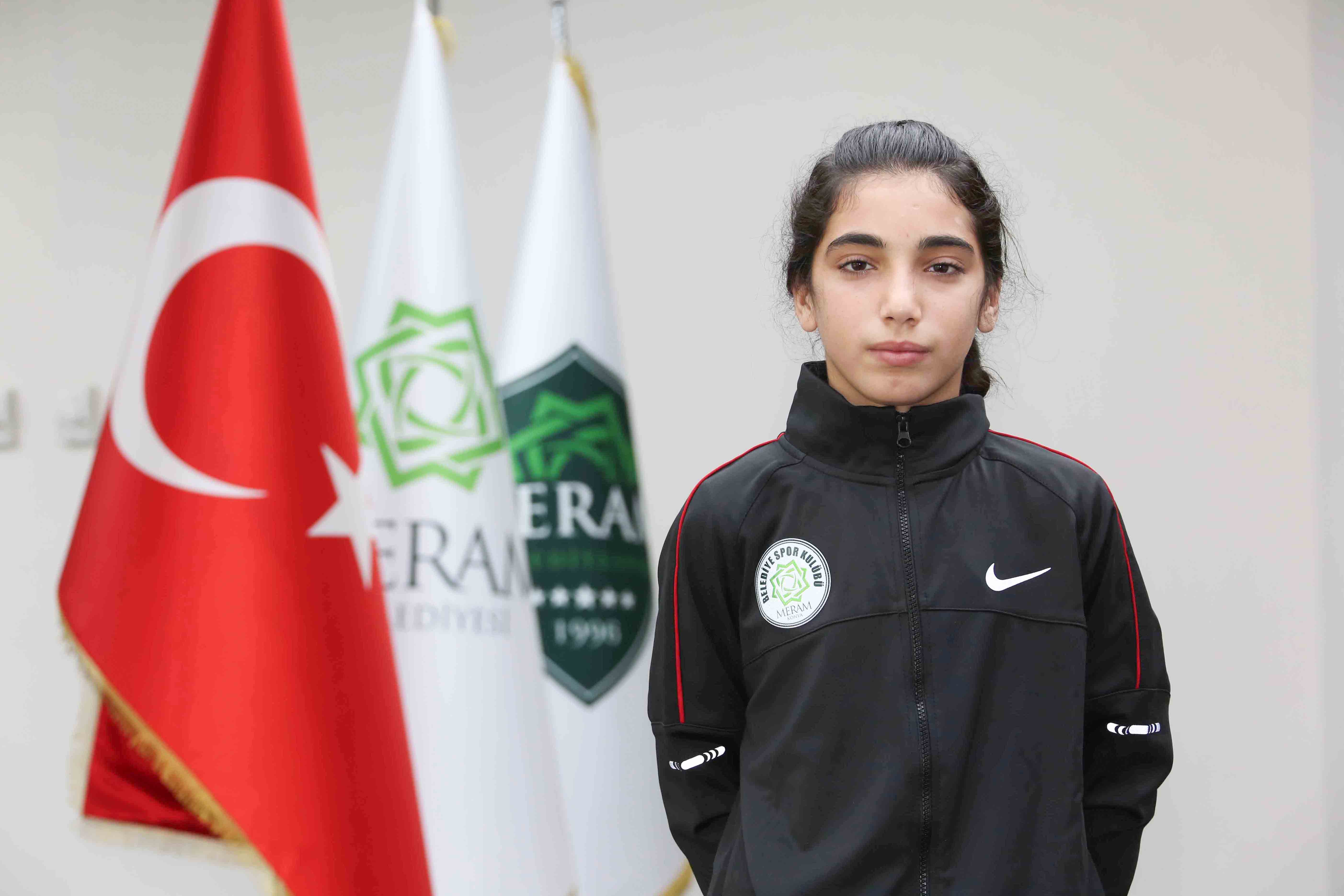 Meram Belediyesporlu Defne Temur Milli Takımda!