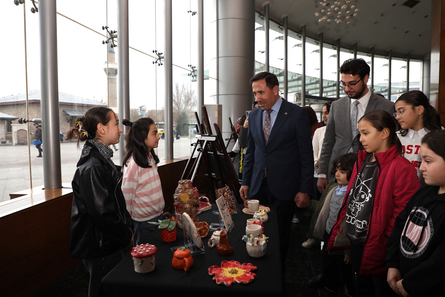 Karatay Kültür ve Sanat Akademisi Güz Dönemini Sergiyle Tamamladı 