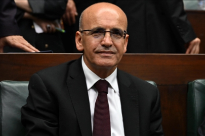 Bakan Şimşek: "Finansman programı kapsamında 2 milyar dolar tahvil ihracı gerçekleştirilmiş olup, bu ihraca 2,5 katı aşan talep gelmiştir"