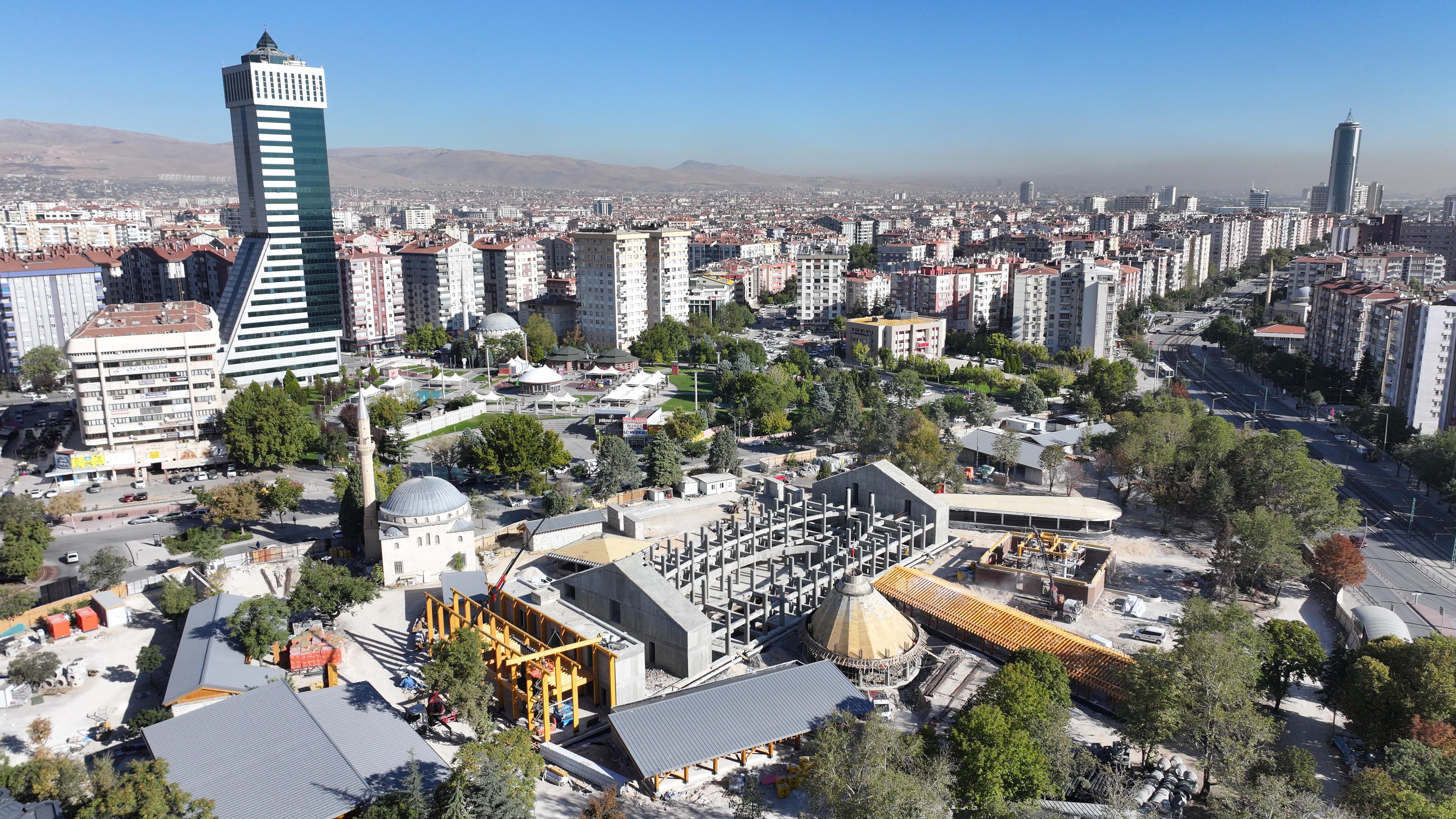 Şehir Kütüphanesi: Kitapla Doğayı Buluşturan Proje