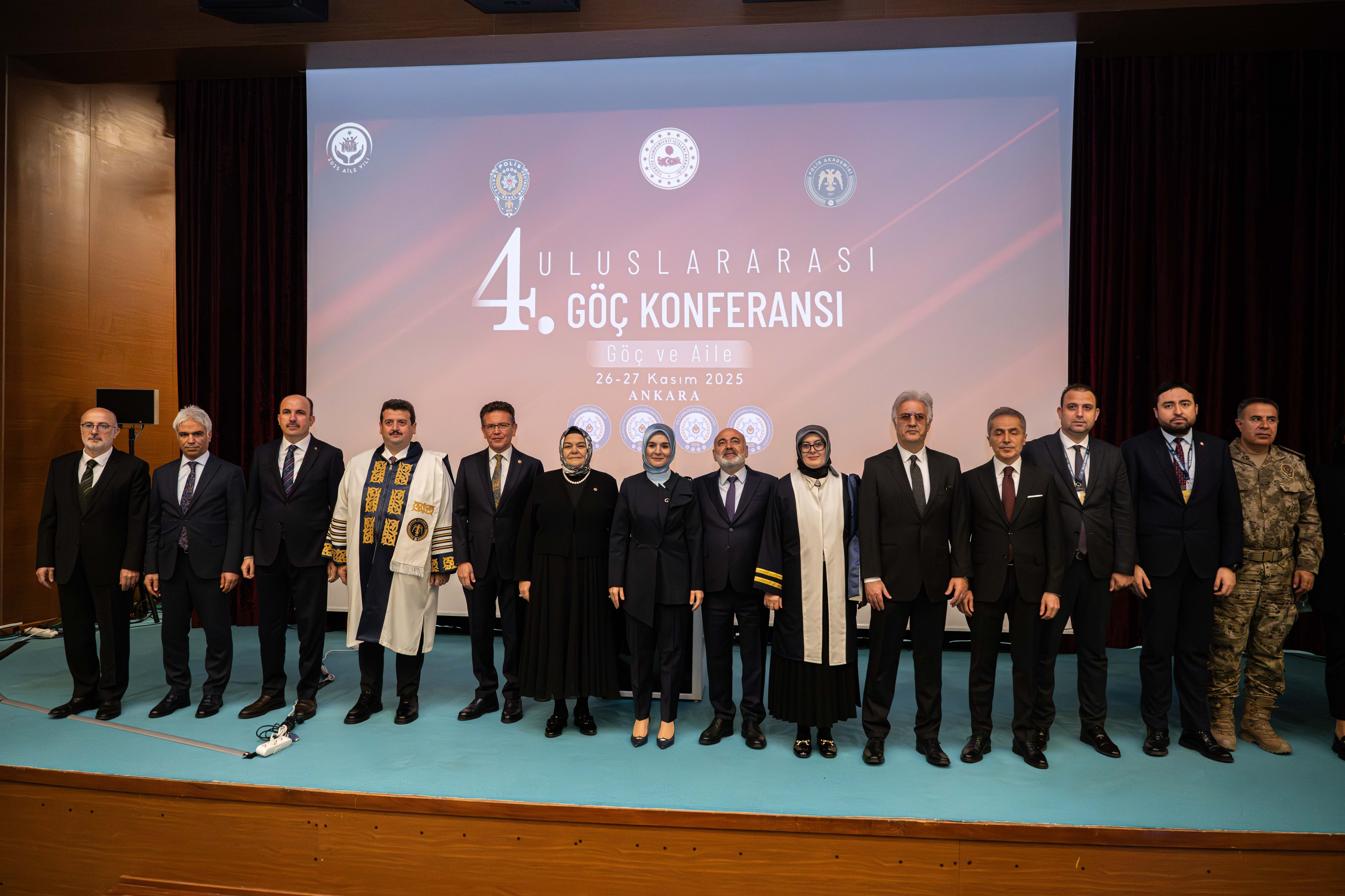 Başkan Altay 4.Uluslararası Göç Konferansı'na Katıldı 