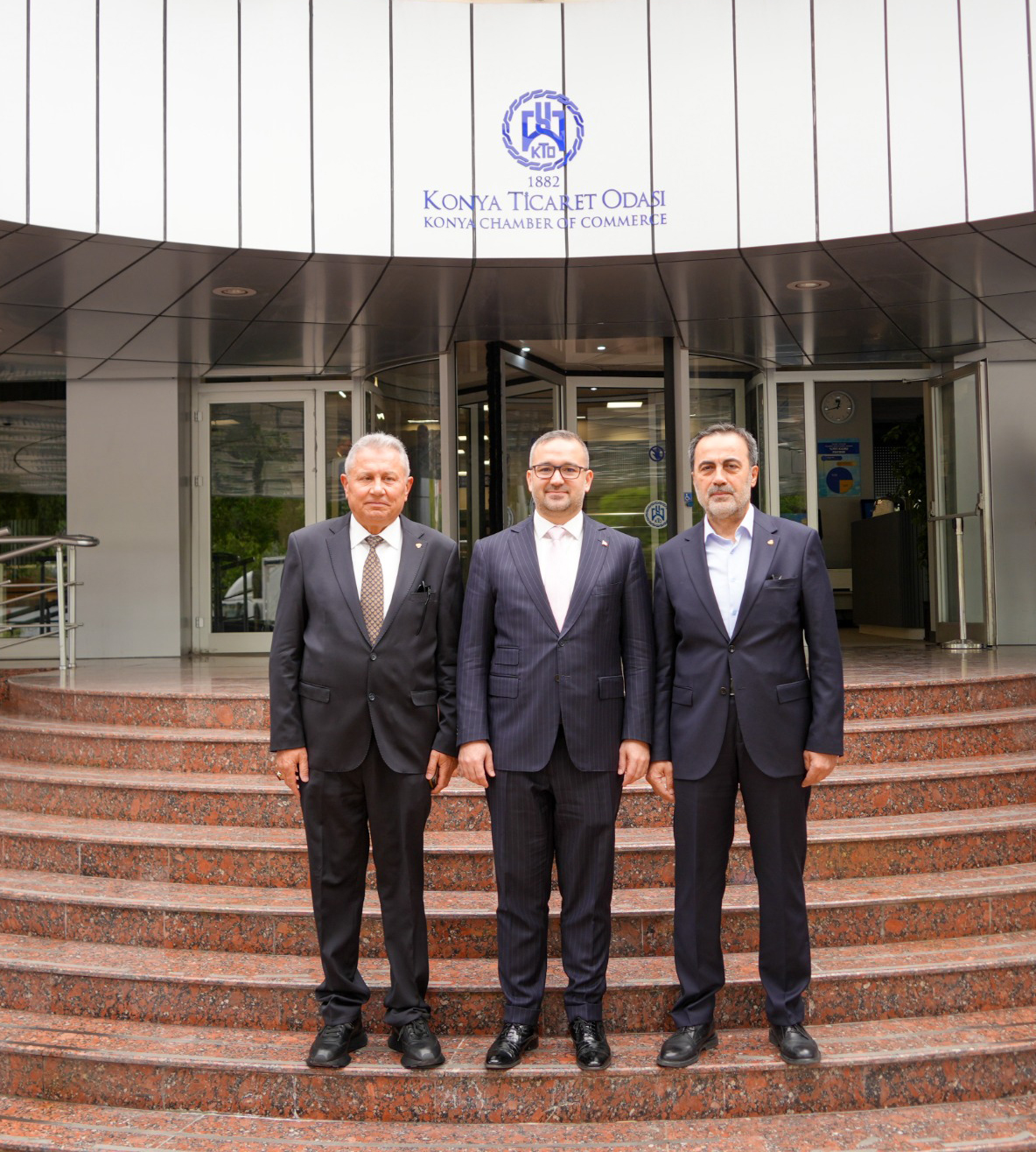 TCMB Başkanı KTO Yönetimi ile Bir Araya Geldi 