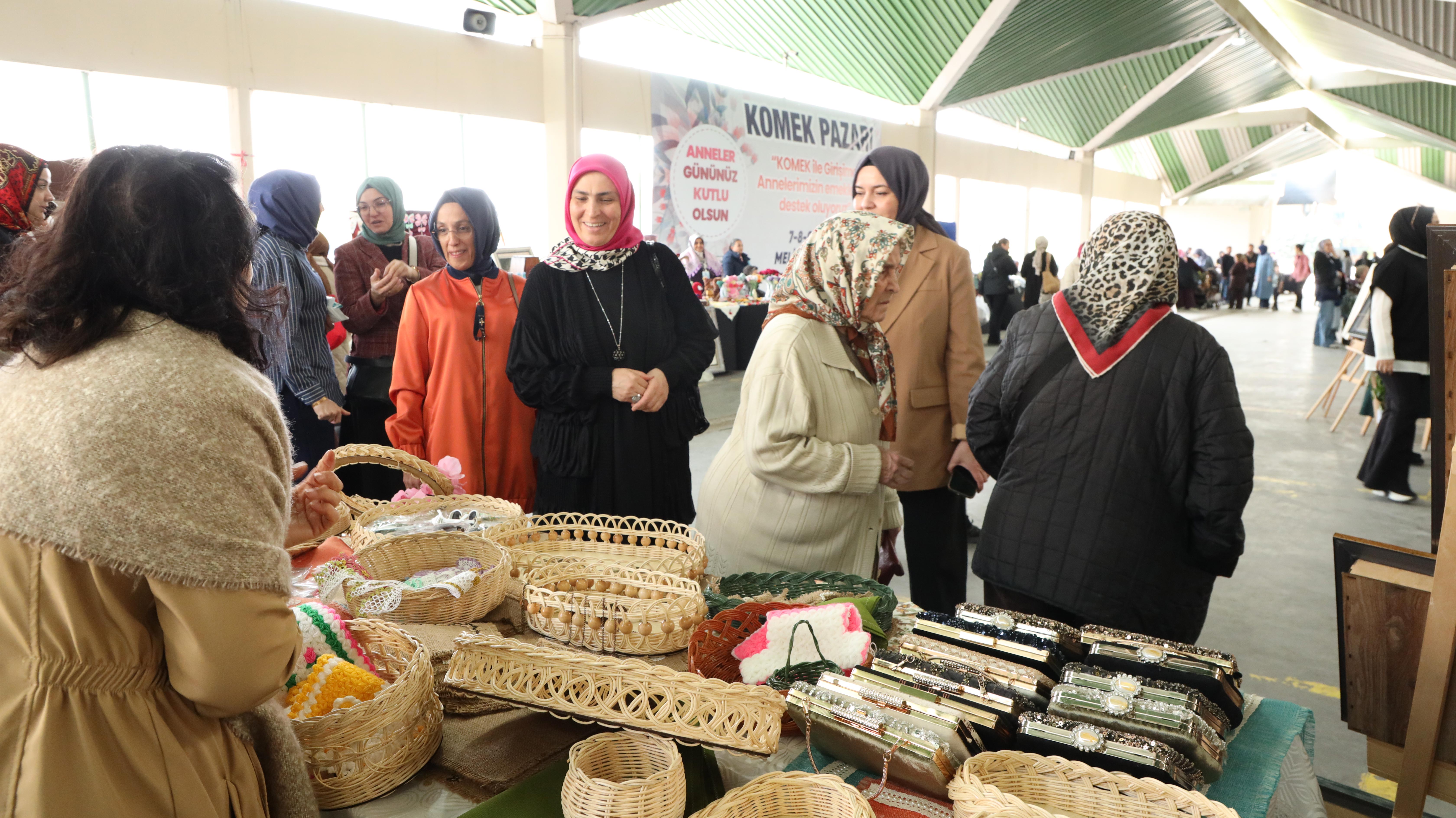 KOMEK’ten Anneler Günü’ne Özel El Emeği Pazarı