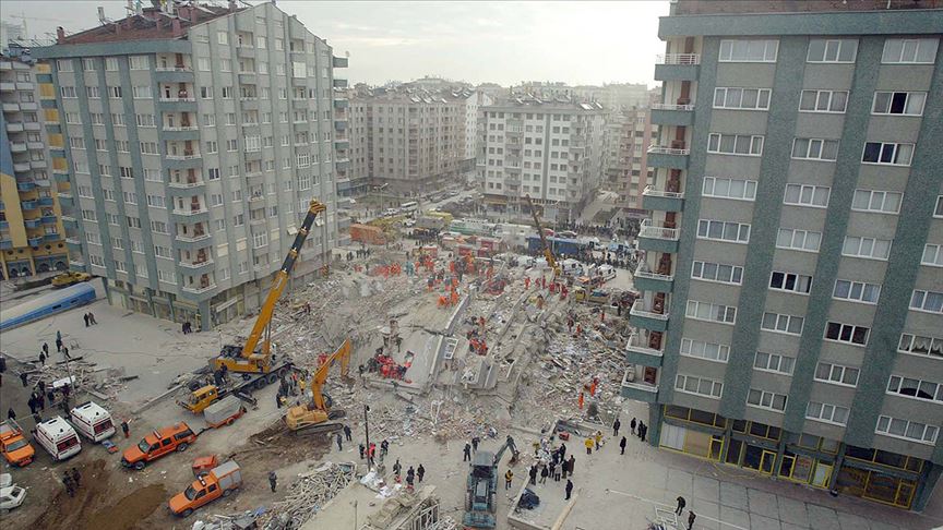 Konya da yıkılan bina ile ilgili gelişme: Gözaltılar var!